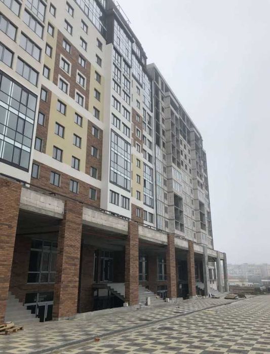 1 квартира ЖК "Приморские Сады". Частично ремонт. Дом сдан!