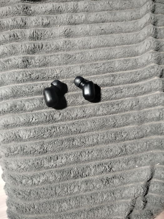 Słuchawki bezprzewodowe Bluetooth A6S – Nowe, idealne do telefonu!