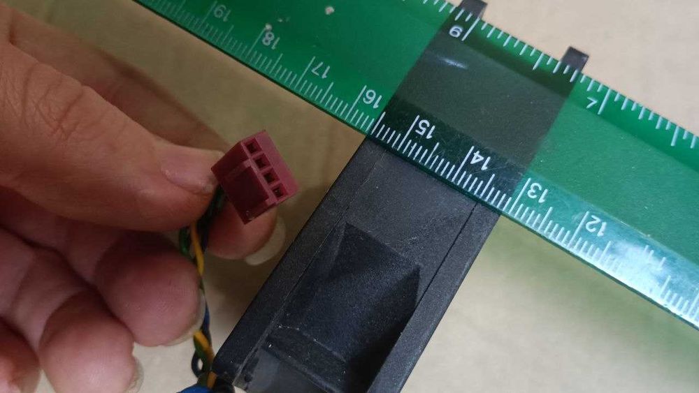 Кулер 80мм 12V 0.23-0.7A 4pin потужний серверний Delta вентилятор