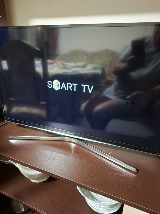 Продам SMAPT TV, телевізор SAMSUNG 70×40см