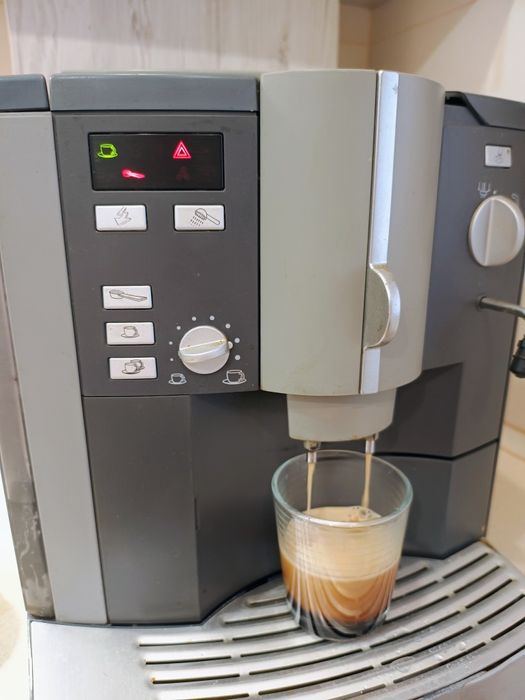 Кавоварка jura працє