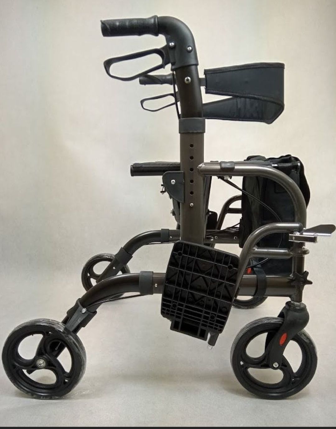 Chodzik / balkonik z funkcją wózka