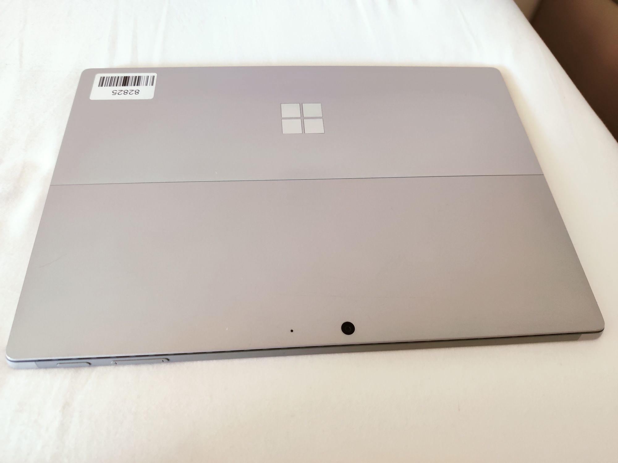 Microsoft Surface Pro 8