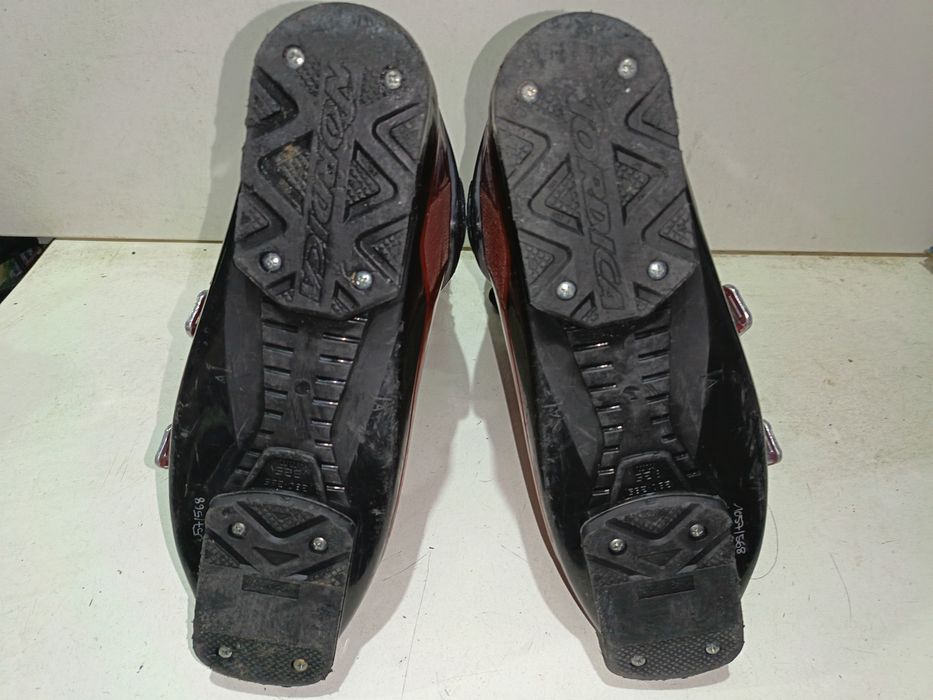 Buty narciarskie Nordica Sport Machine rozmiar 44