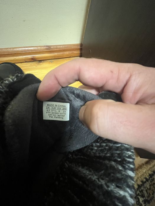 Жіночі черевики Salomon  на Waterproof