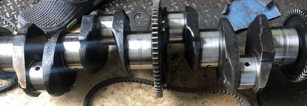 Коленвал двигателя А 41 коленвал двигателя А 01 . Бровары