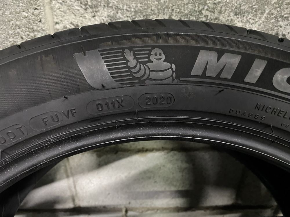 Літні шини 225/50 R18 (99W) MICHELIN