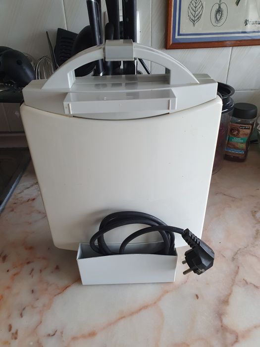 Tostadeira Waffles, bom estado. UFESA