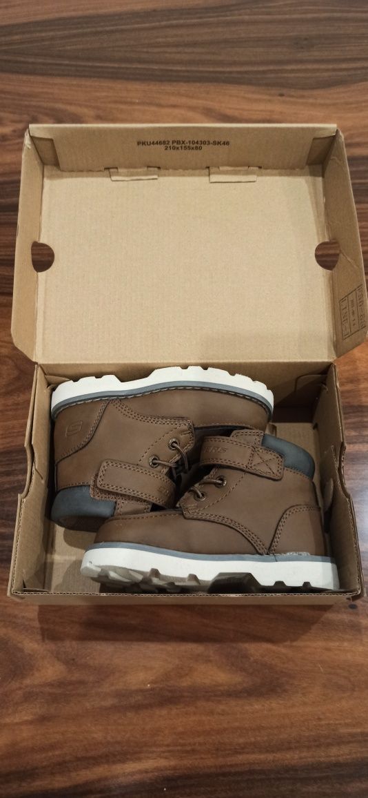 Botas Skechers criança