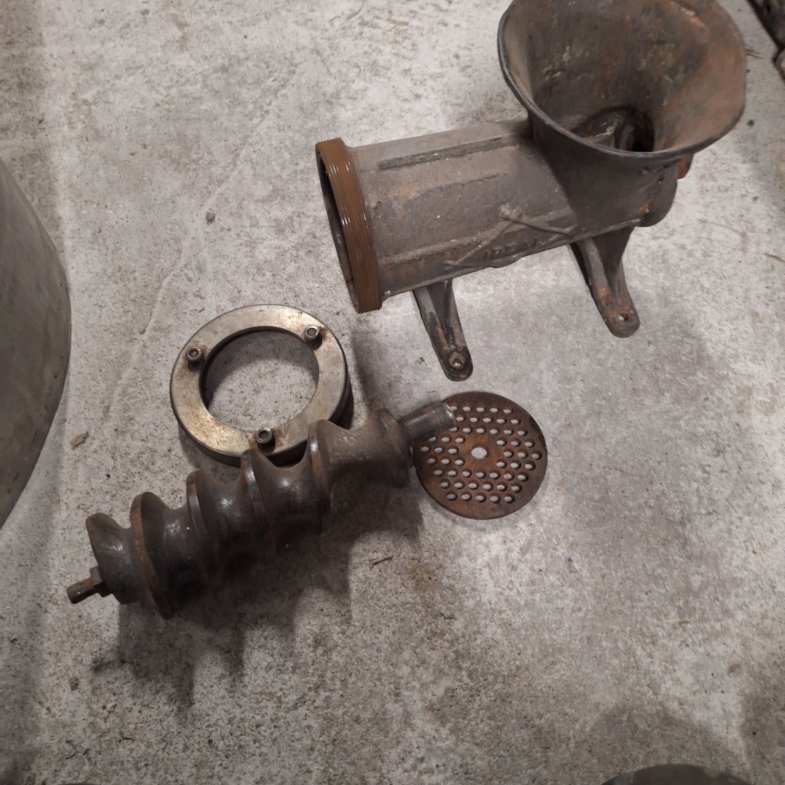 Maszynka do miesa 32