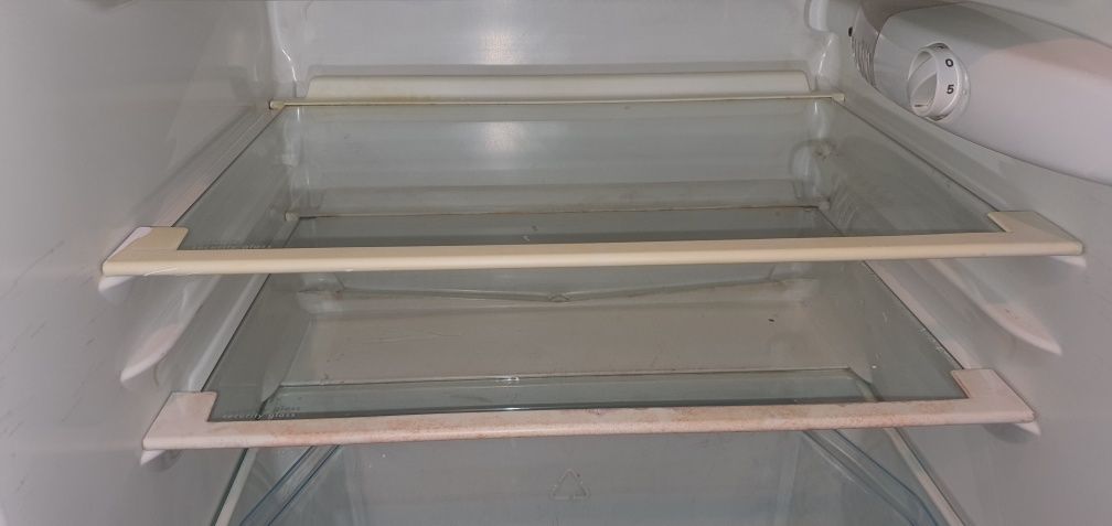 Lodówka Elektrolux wys. 85cm