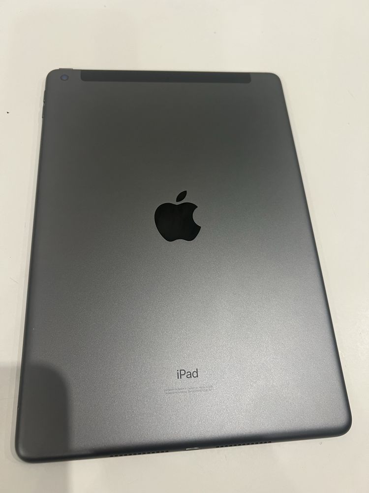 iPad 8 32gb LTE space gray