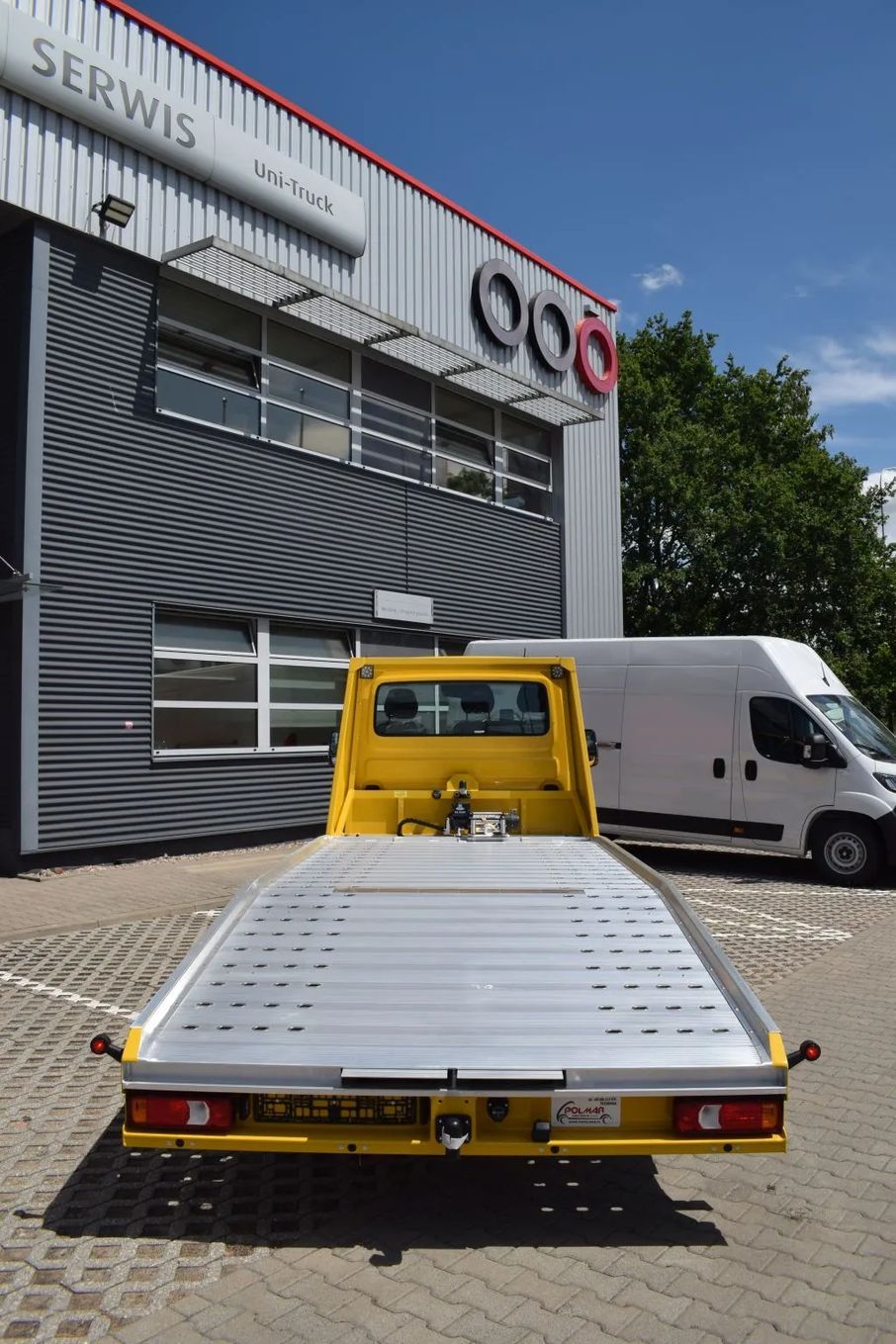 Iveco DAILY 35S18H  Iveco DAILY LAWETA Do Zadań Specjalnych