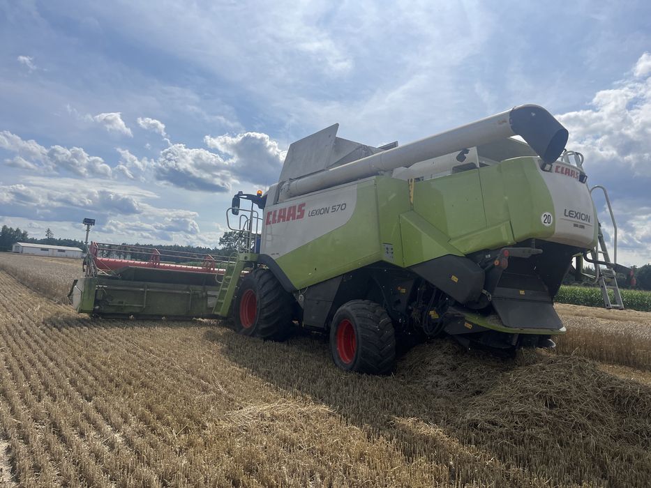 Claas lexion 570  v900