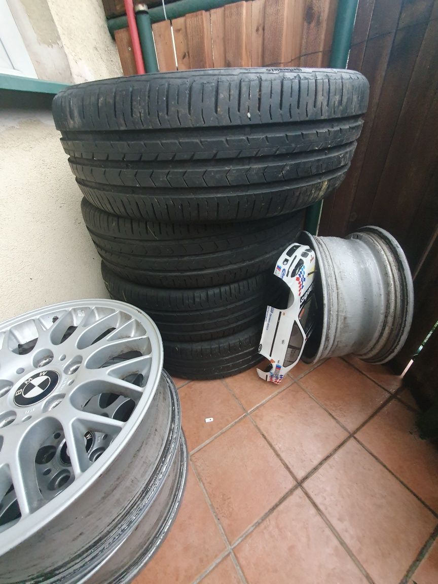 Opony letnie Continental 215/65 R16