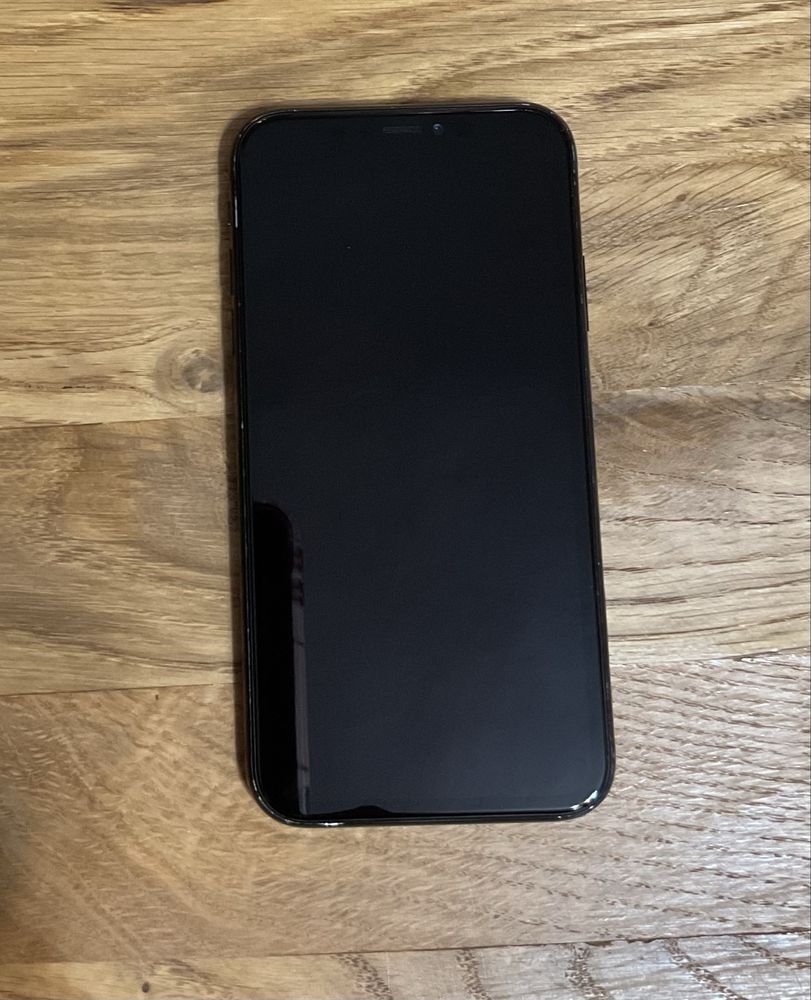 iPhone XR  256 gb