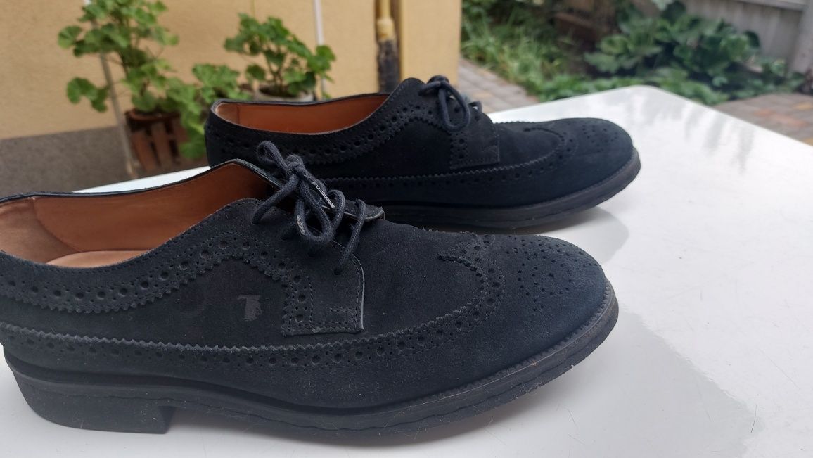 Туфлі Tod's замш темно синього кольоруТуфлі Tod's замш темно синього к