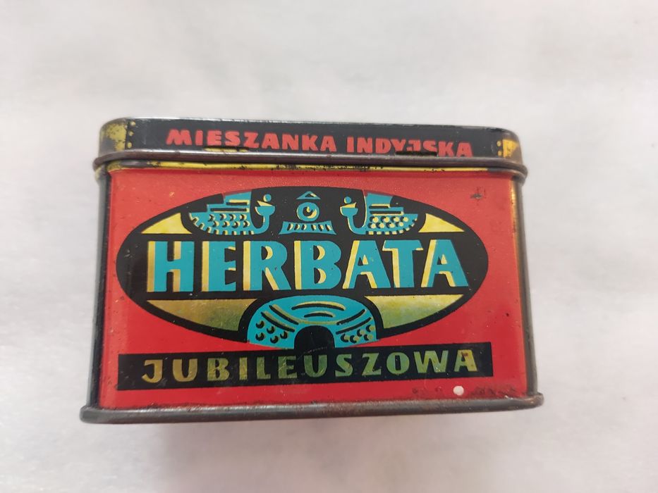 Metalowe pudełko po herbacie indyjskiej PRL vintage