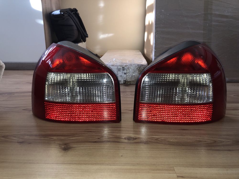 Tylne lampy polift audi a3 8l