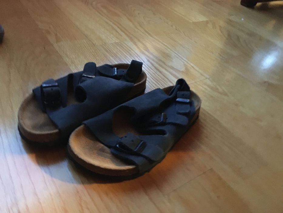 Sandálias camurça plakton