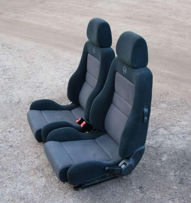 Продам сидения RECARO №64 (откидные,кожа)