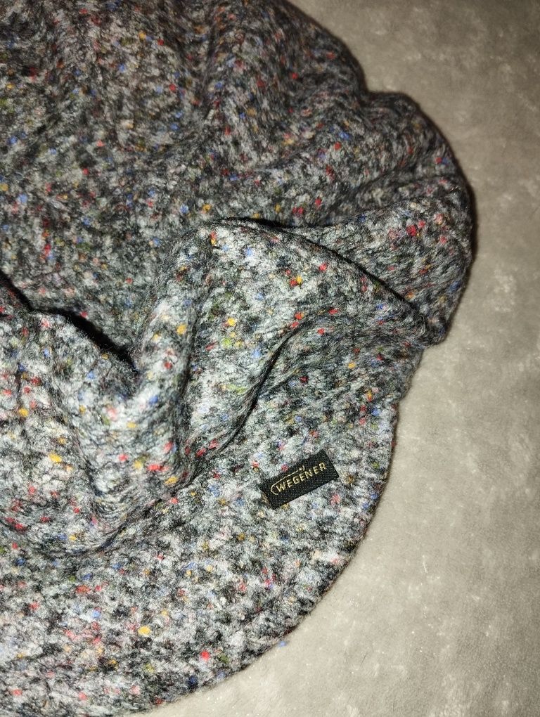 Beret       szary