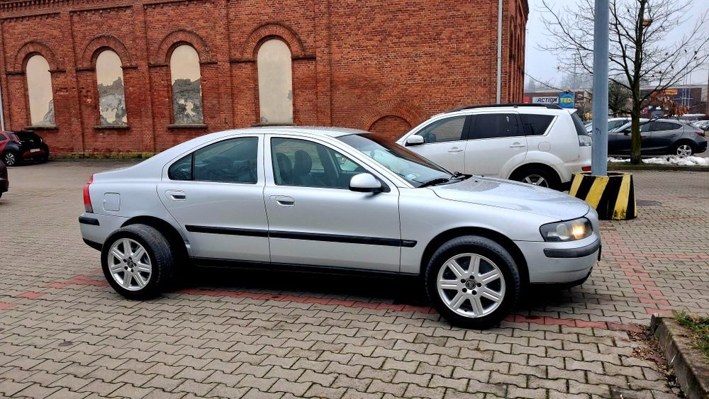 Volvo S60 2.0 Turbo 180HP LPG Automat Bez Rdzy Grzane Fotele Do Jazdy