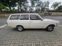 DATSUN 1200 VAN restaurada