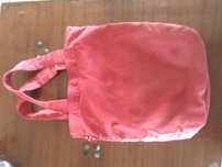 Saco em pano com bolsos interiores