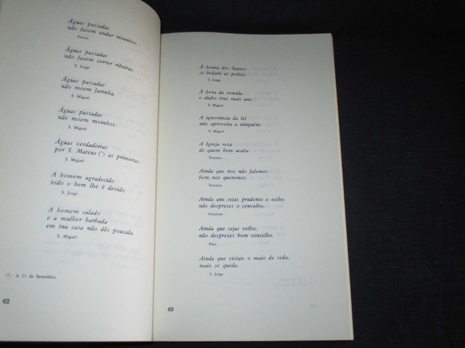 Livro Adagiário Popular Açoriano 2 volumes