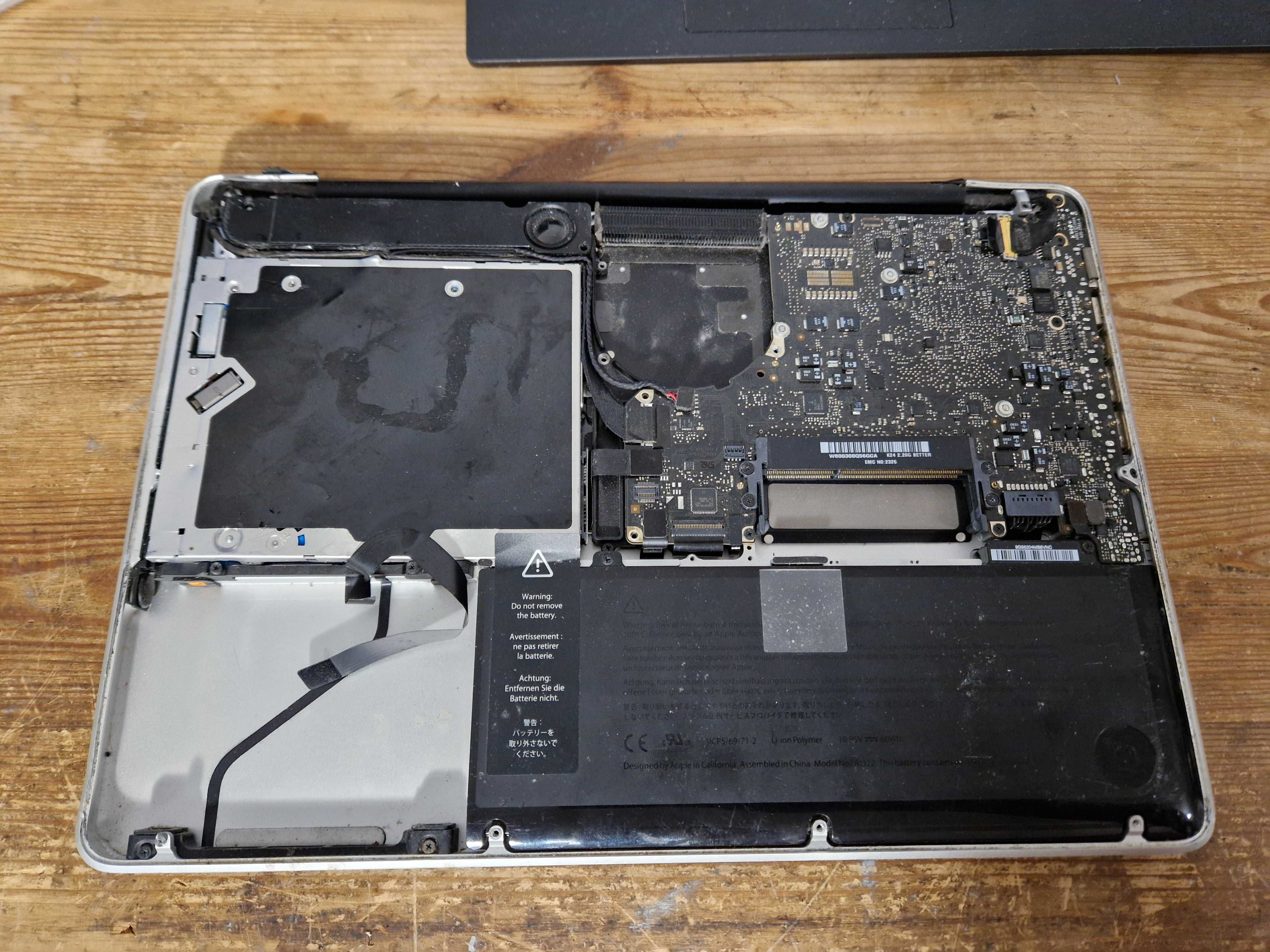 Apple Macbook PRo A1278 13,3 " Intel Core 2 Duo 0 GB srebrny (2856)