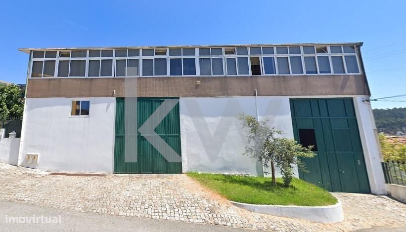 Arrendamento de Pavilhão Industrial - Lourosa - S.M.Feira