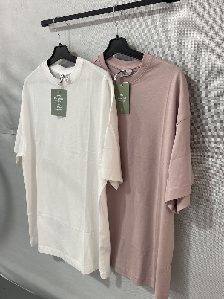 Футболки H&M оверсайз біла пудрова чорна XS /S трендова майка bershka