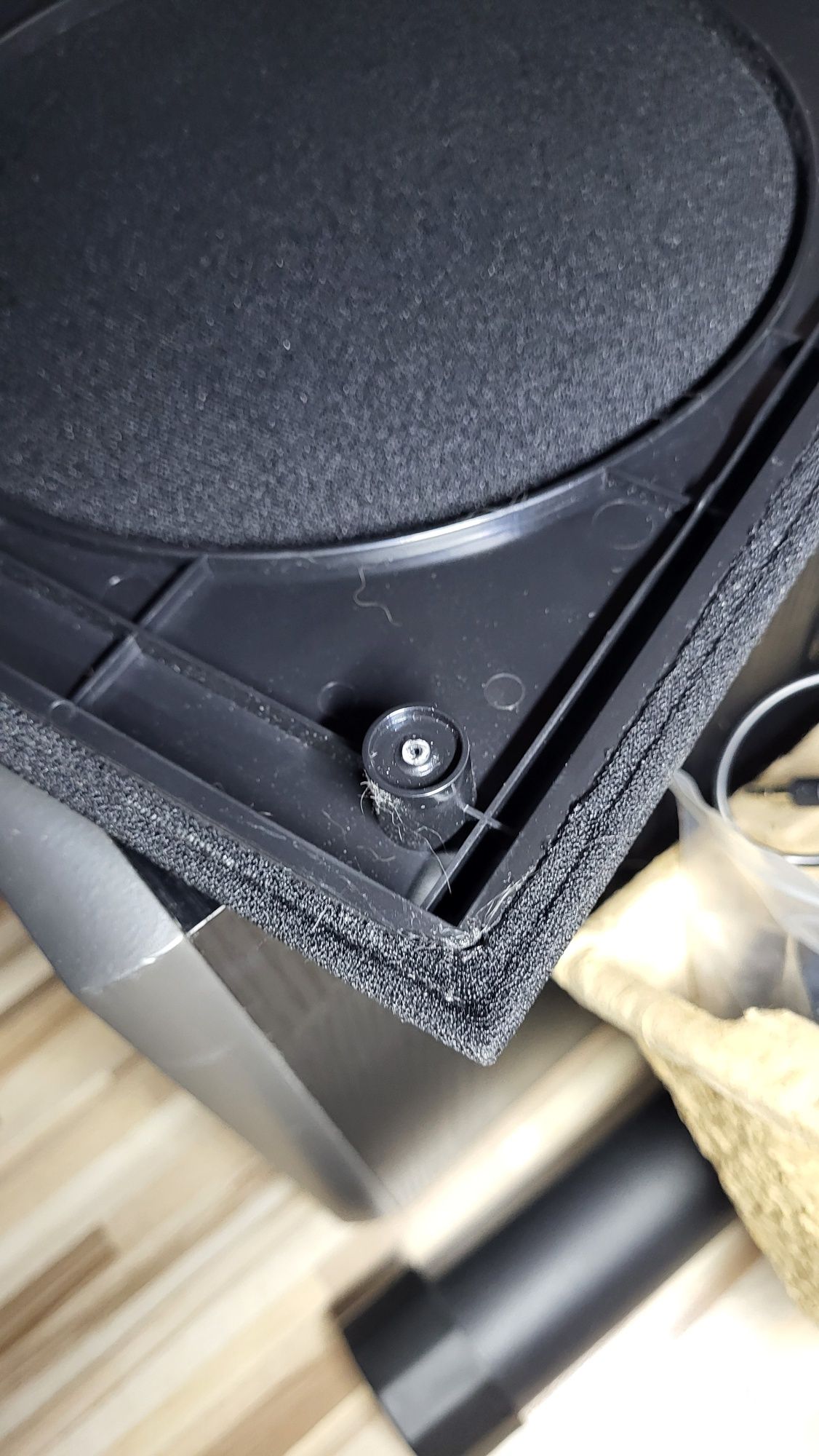 Subwoofer aktywny domowy  EDIFIER T5.