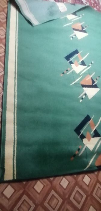 Продам палас на підлогу 1950х2630
