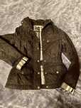 Oryginalna kurtka wiosenna Burberry, stan idealny, pikowana, rozm. S