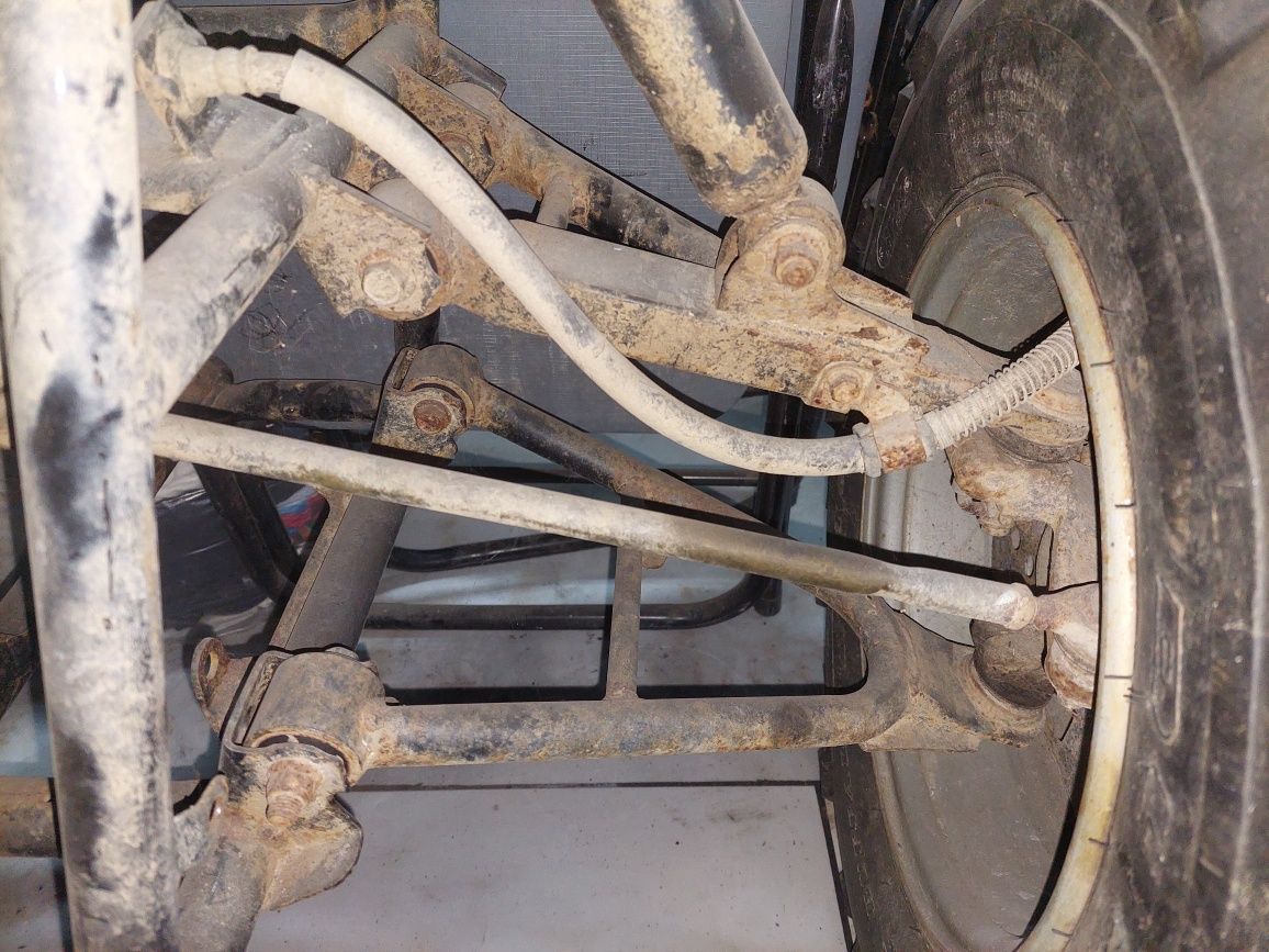 Wahacze przód quad Suzuki Eiger 400