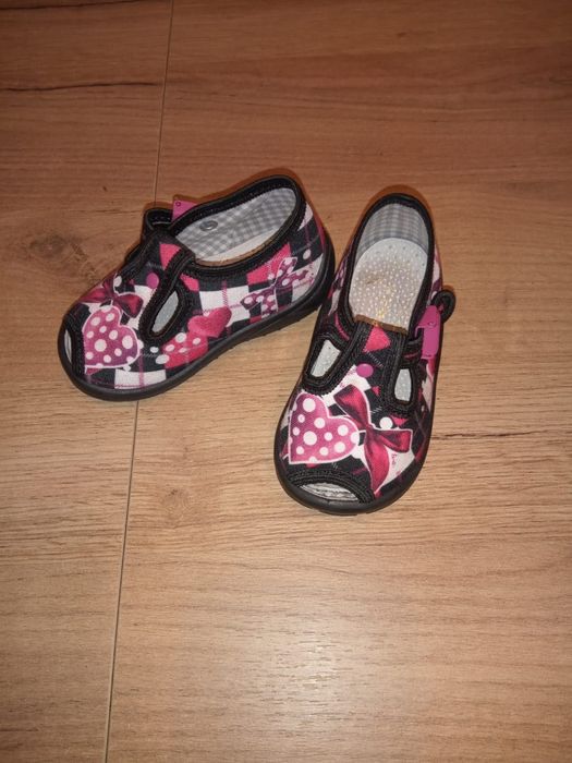 Kapcie dziewczęce
