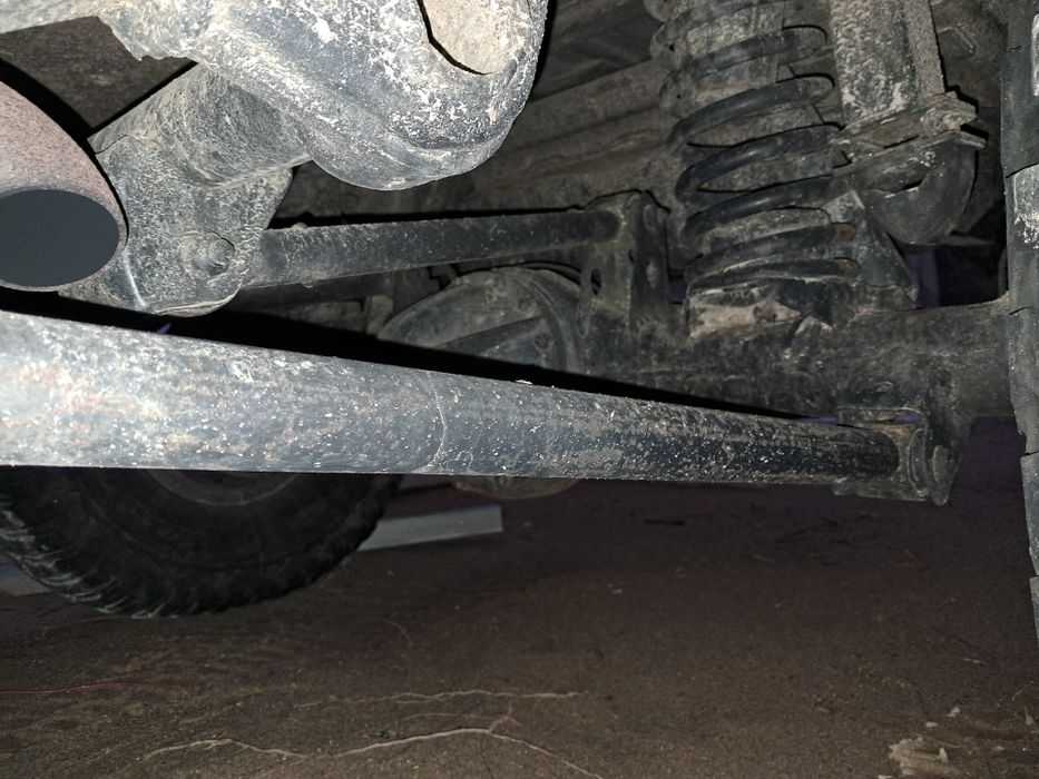 Vendo eixos patrol 260
Com bloqueio a fr