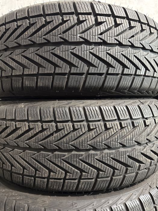 Шины б.у 235 55 R19 Vredestein Wintrac 4 Xtreme 105V 4 шт
