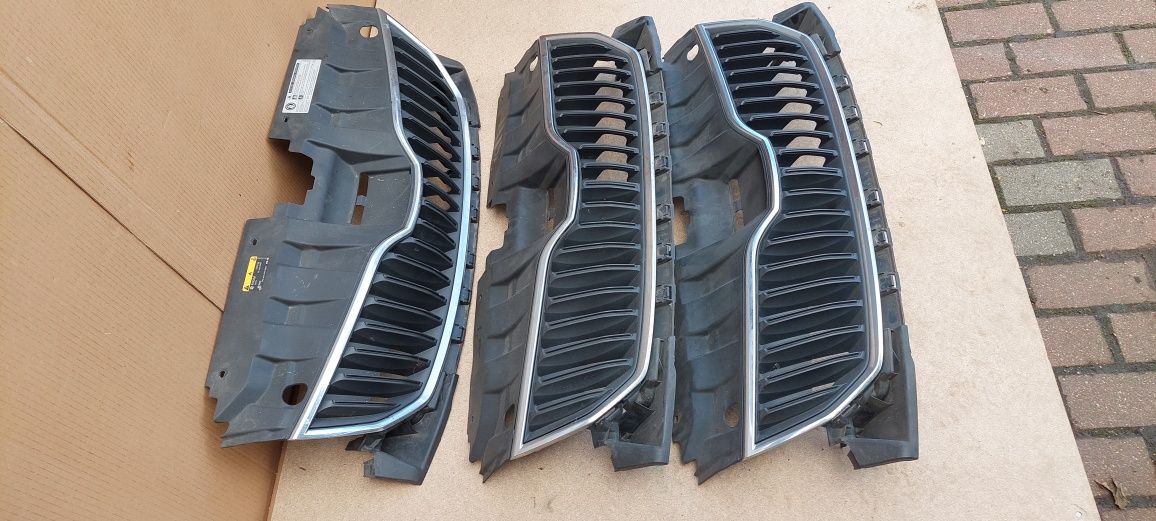 Skoda Fabia III 3 14-17 atrapa grill kratka chrom oryginalna