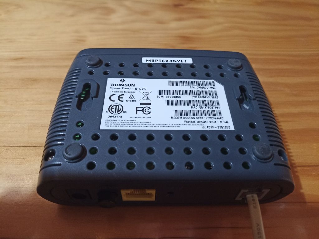 Modem / Router Thomson Speed Touch 516 v6