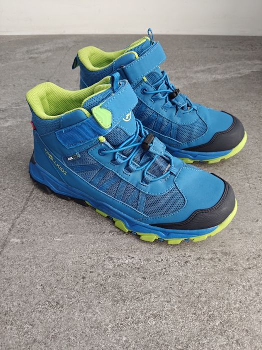 Черевики для хлопця Trollkids 39 р. демісезонні на мембрані, як нові