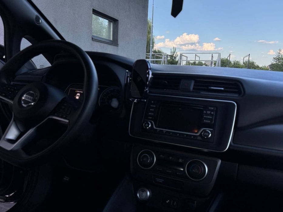 Nissan Leaf 2018рік