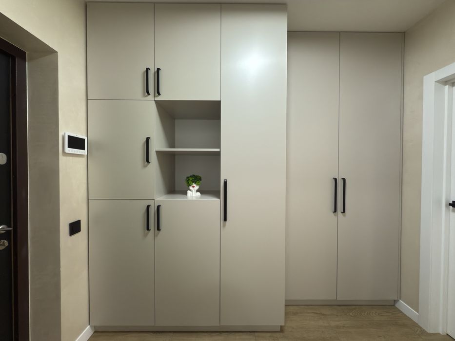 БЕЗ % 1к Родини Крістерів, 14 б Варшавський 2 Подільський р-н