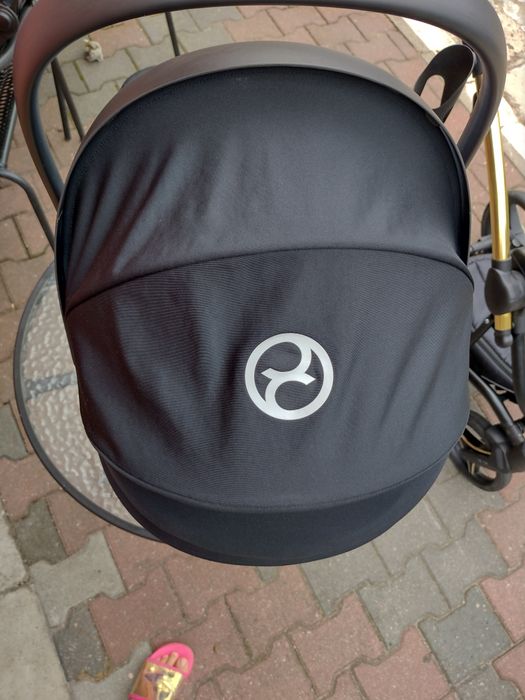 Fotelik bezwypadkowy Cybex atom m -size plus adap