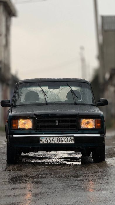 Продам ваз 2107