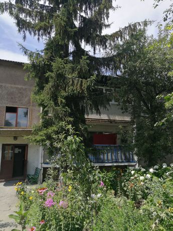 Продам двокімнатні квартиру в Семенівці