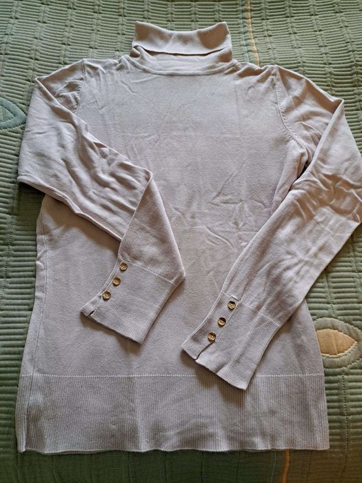 Golf ze złotymi guziczkamiu