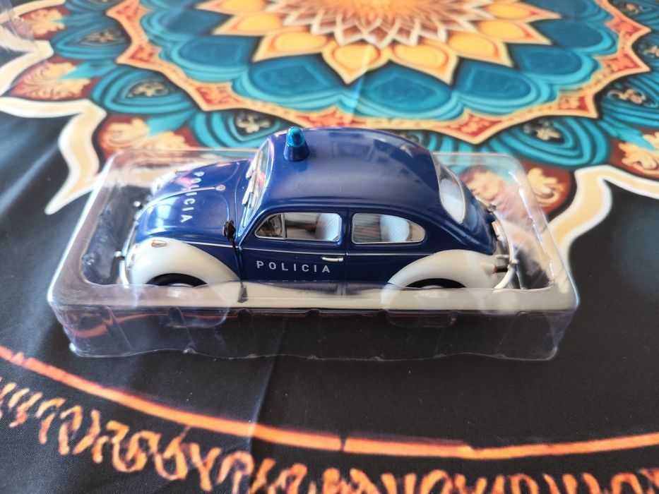 Miniatura Carocha Polícia